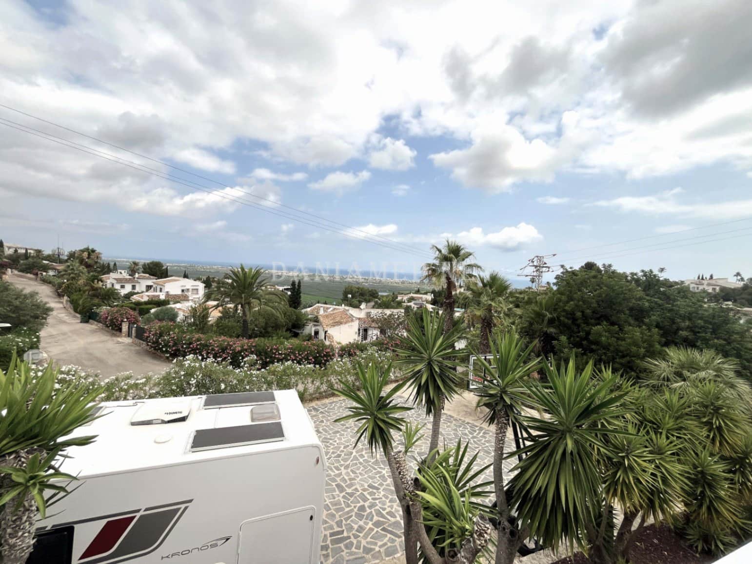 3 soveværelse Villa til salg i Monte Pego med swimmingpool garage - € 895.000 (Ref: 7618611)