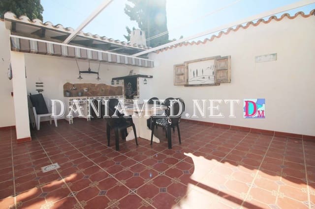 5 sovrum Villa till salu i Monte Pego, Pego med pool garage - 575 000 € (Ref: 8212538)