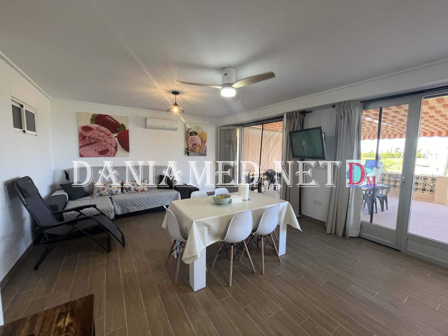 3 bedroom Apartment for sale in Denia with pool garage - € 280,000 (Ref: 8411893)