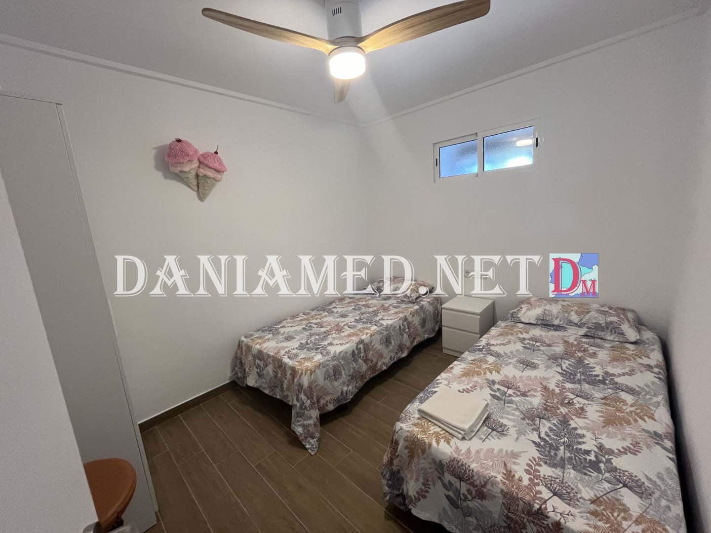 3 bedroom Apartment for sale in Denia with pool garage - € 280,000 (Ref: 8411893)