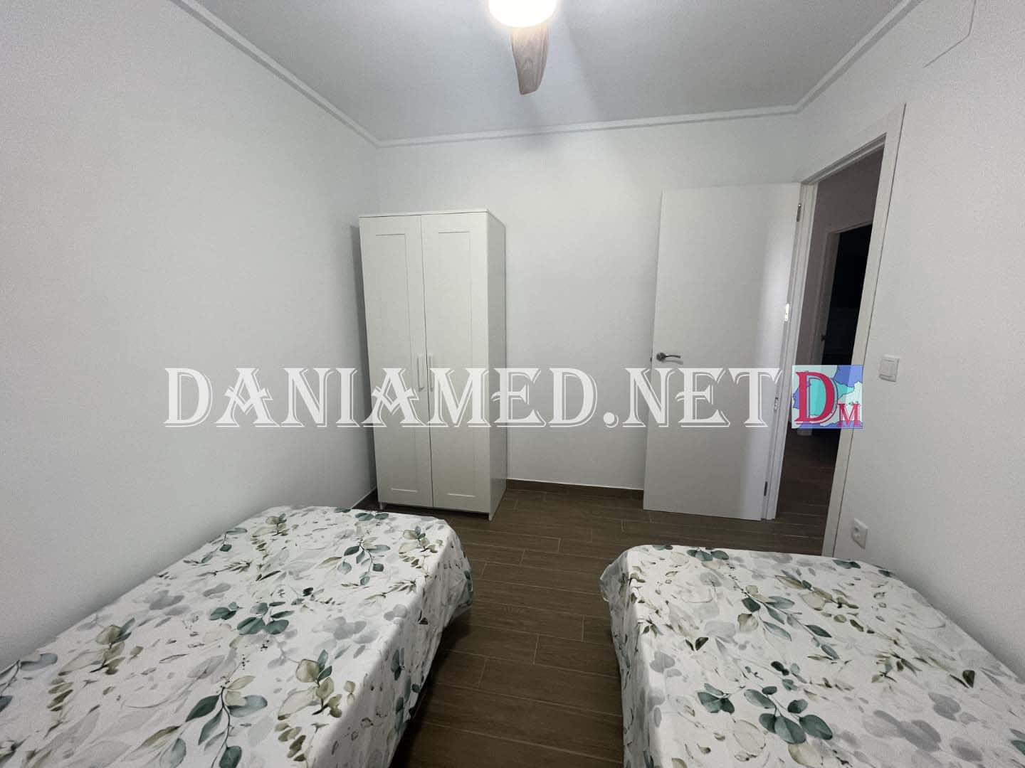 3 bedroom Apartment for sale in Denia with pool garage - € 280,000 (Ref: 8411893)