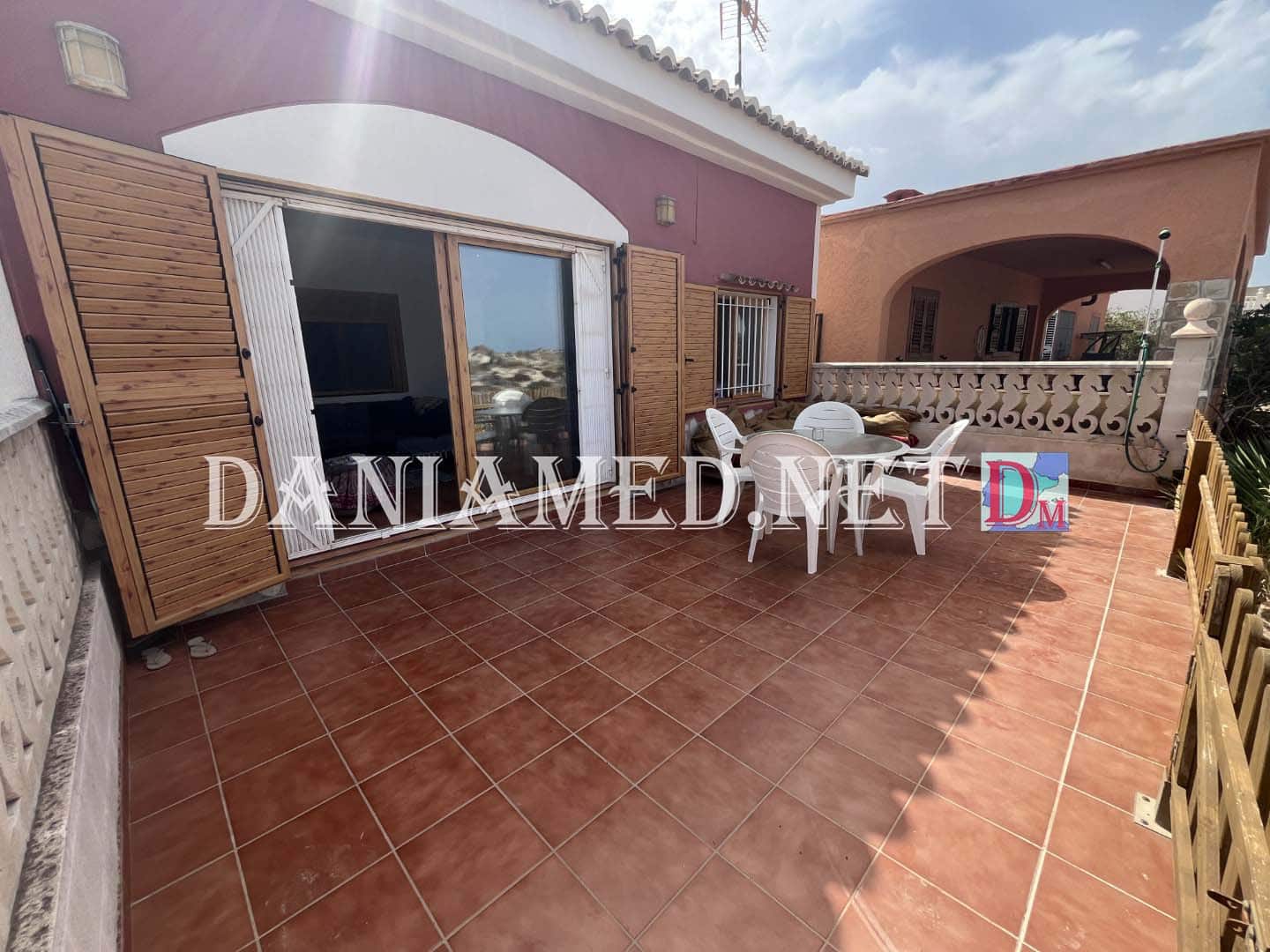 4 slaapkamer Villa te koop in Oliva met garage - € 395.000 (Ref: 8475305)