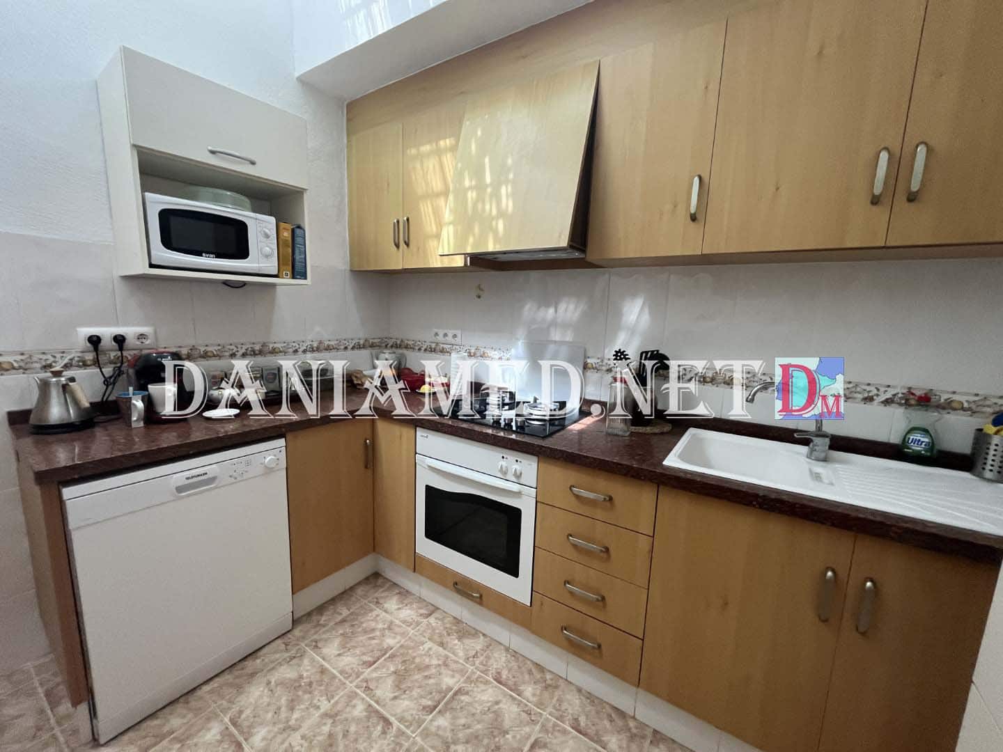 4 slaapkamer Villa te koop in Oliva met garage - € 395.000 (Ref: 8475305)