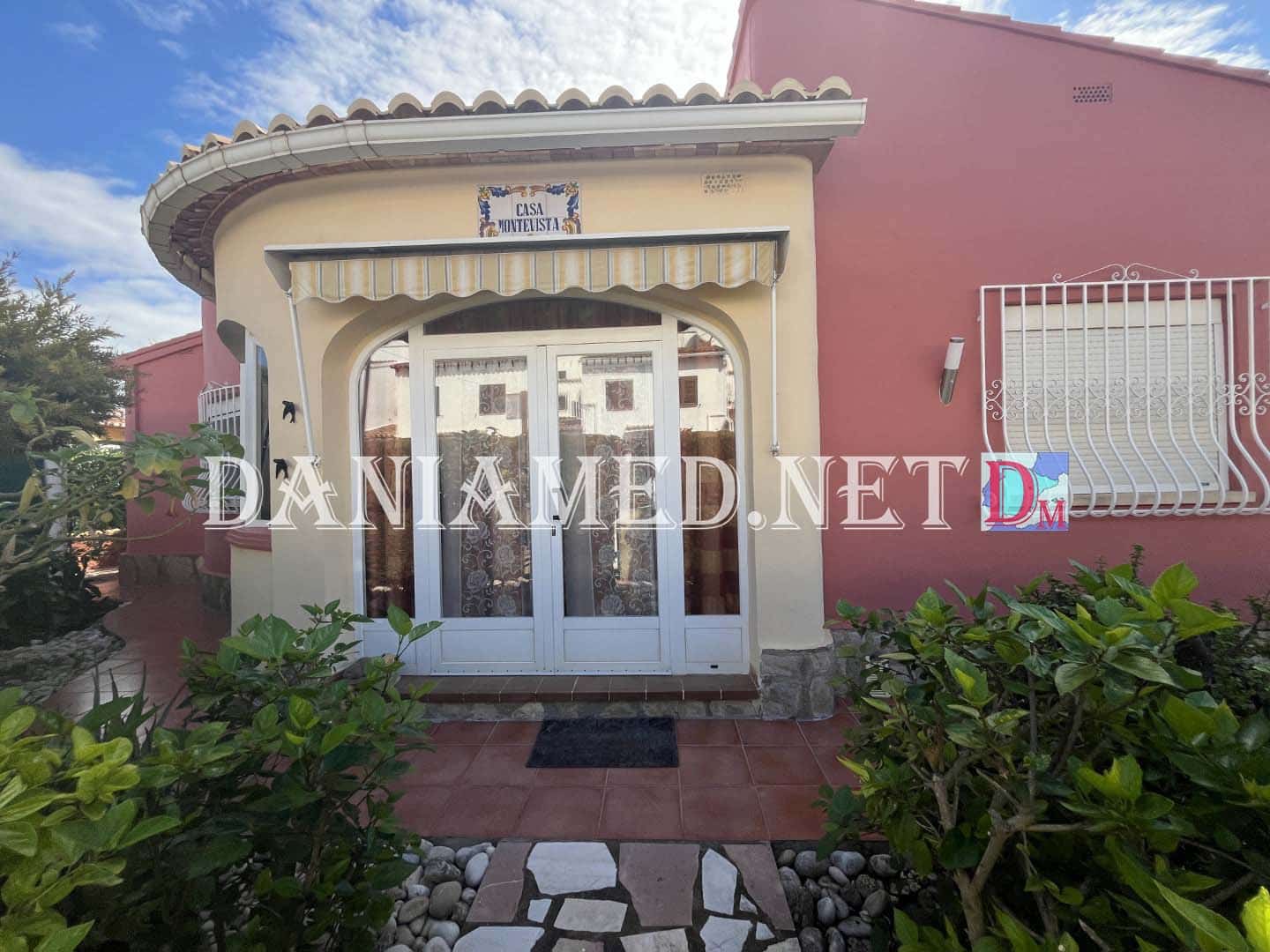 3 bedroom Villa for sale in Els Poblets with garage - € 325,000 (Ref: 8550303)