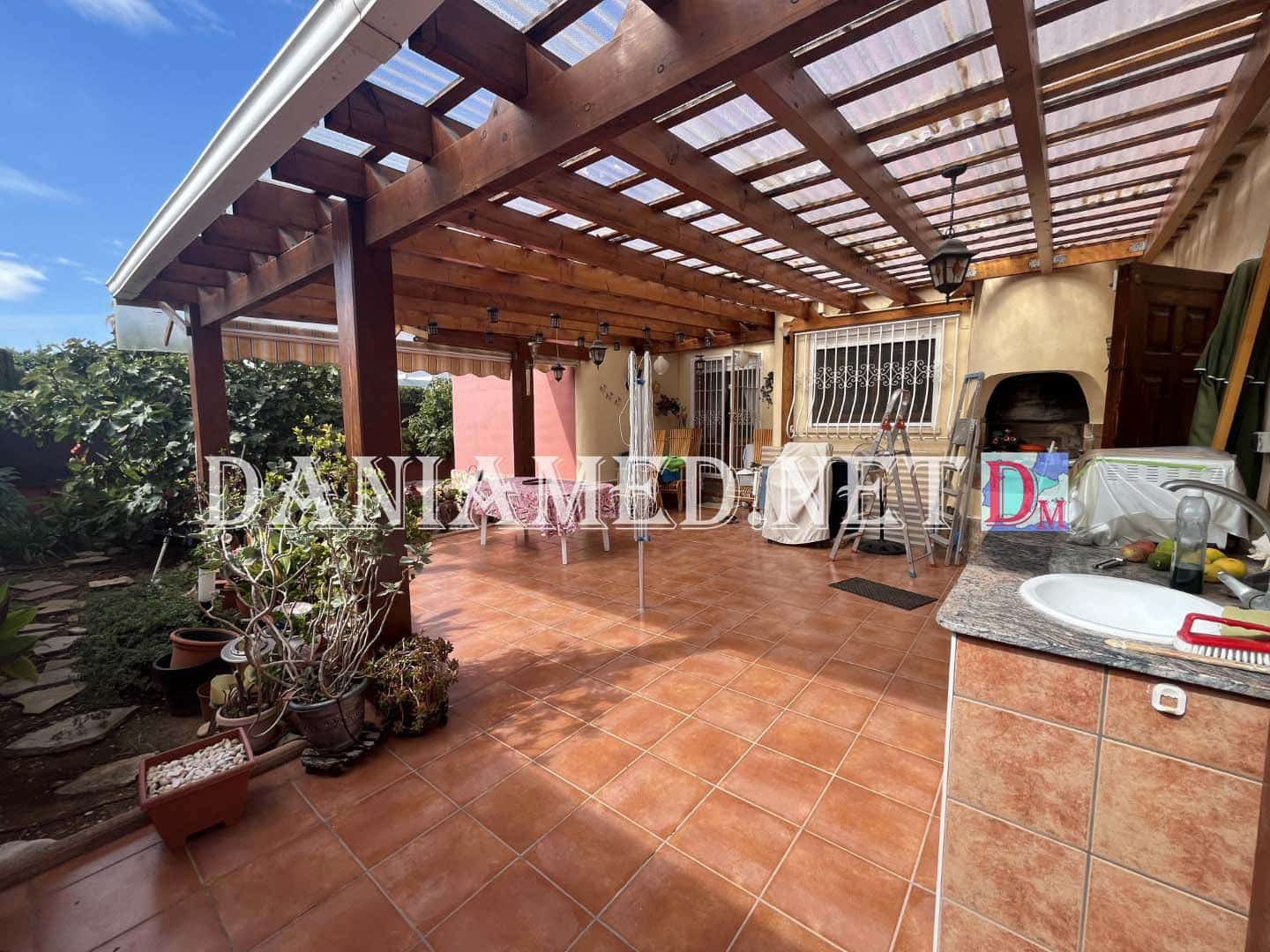 3 bedroom Villa for sale in Els Poblets with garage - € 325,000 (Ref: 8550303)