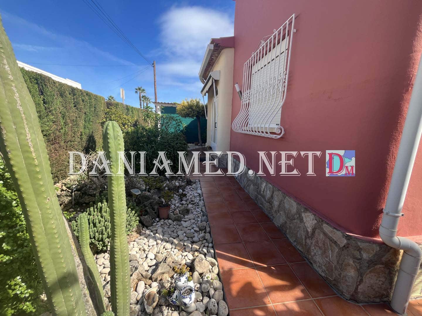 3 bedroom Villa for sale in Els Poblets with garage - € 325,000 (Ref: 8550303)