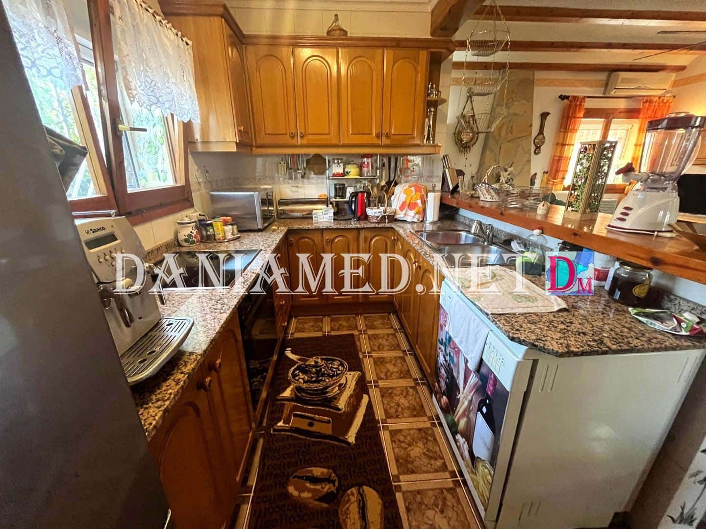 3 bedroom Villa for sale in Els Poblets with garage - € 325,000 (Ref: 8550303)