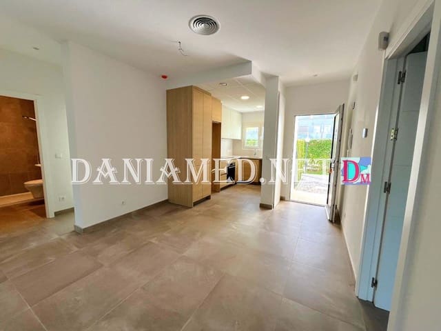 3 chambre Appartement à vendre à Oliva Playa, Oliva avec piscine garage - 310 000 € (Ref: 8611615)