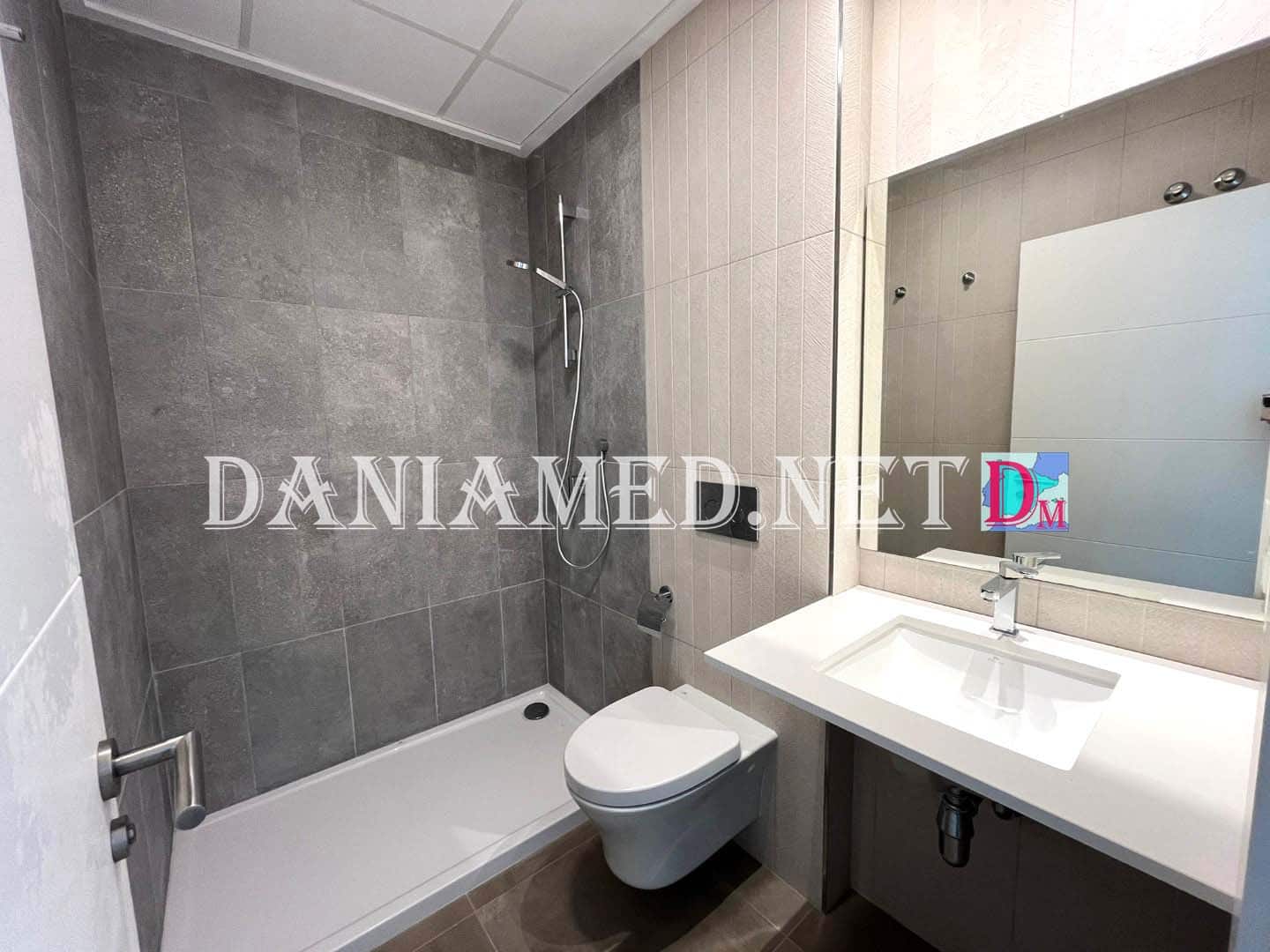 3 soveværelse Lejlighed til salg i Oliva med swimmingpool garage - € 310.000 (Ref: 8611615)