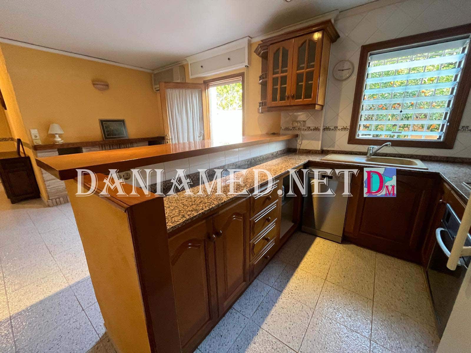 4 soverom Villa til salgs i Denia med svømmebasseng garasje - € 460 000 (Ref: 8855952)