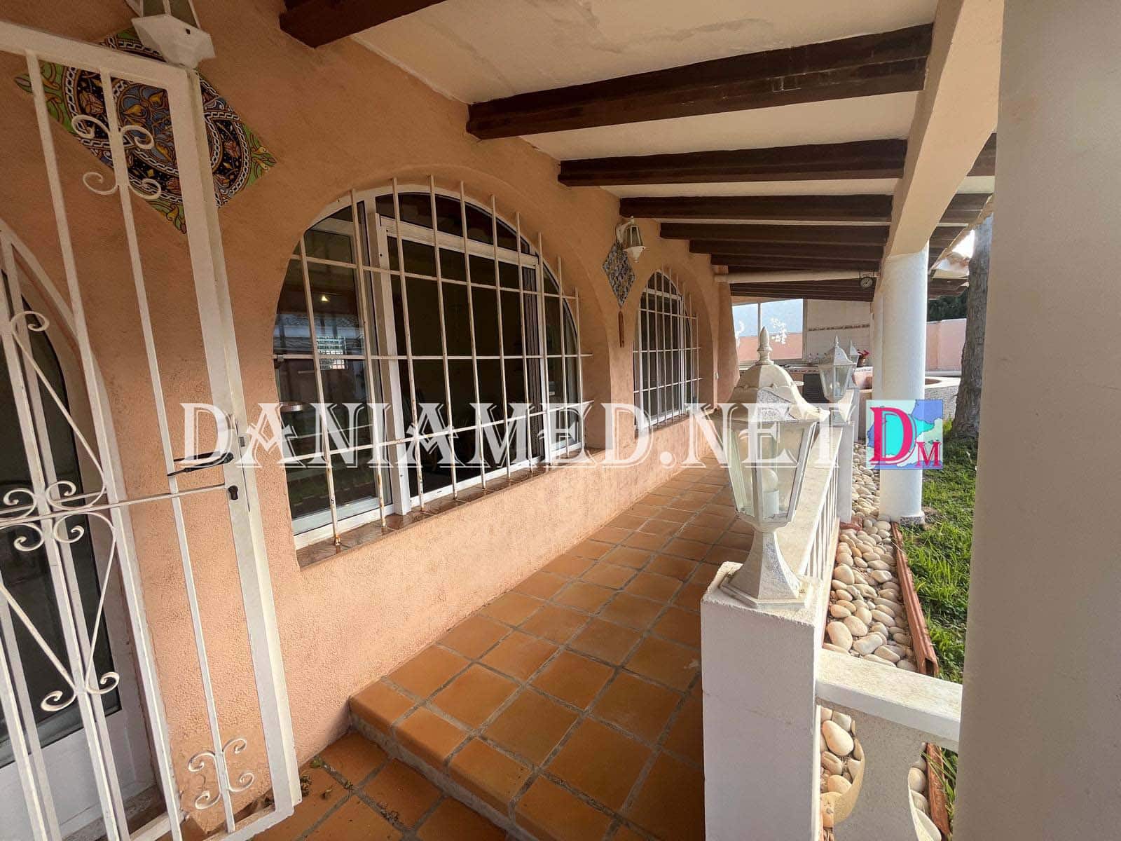 4 soverom Villa til salgs i Denia med svømmebasseng garasje - € 460 000 (Ref: 8855952)