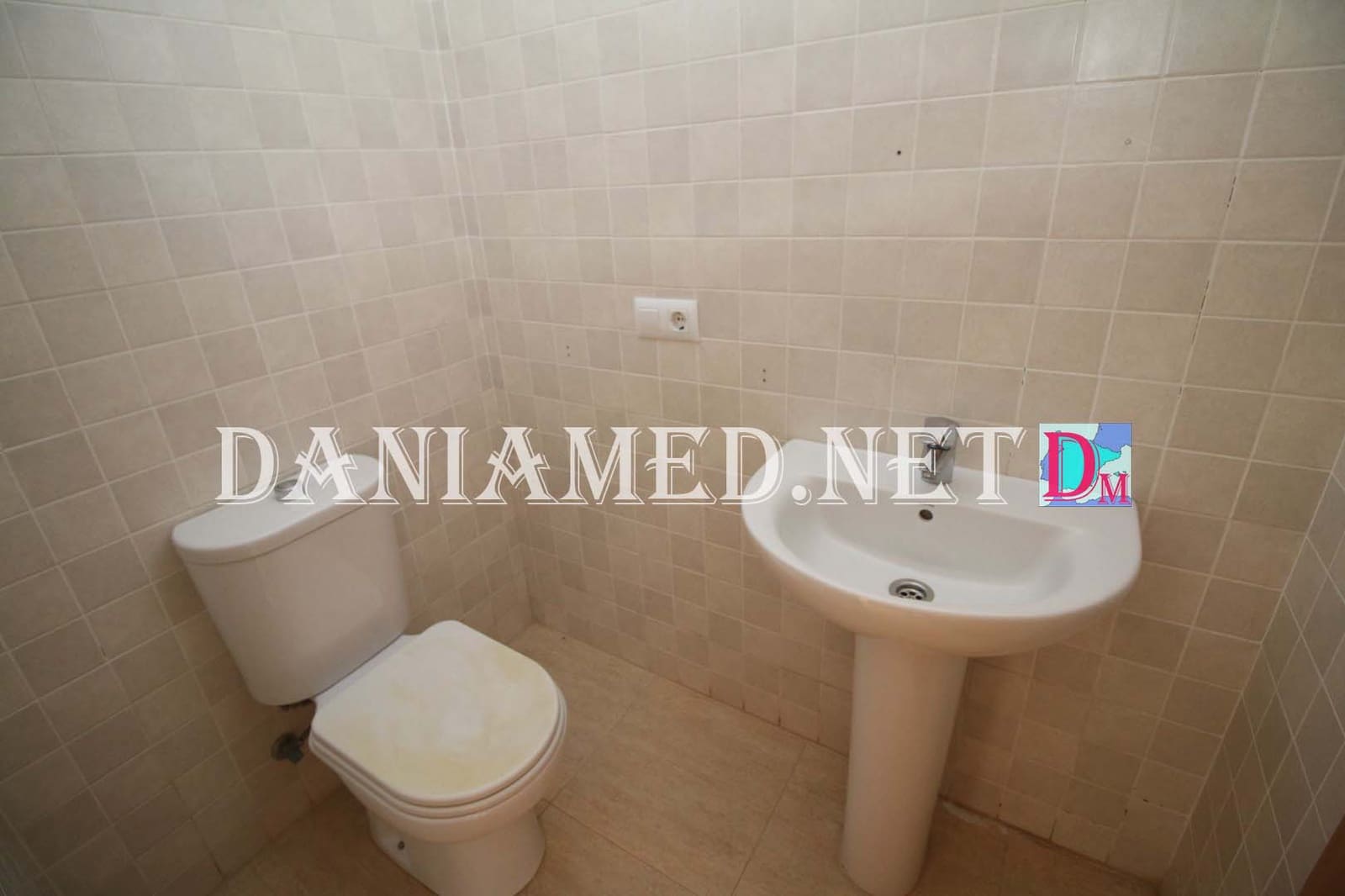 2 bedroom Apartment for sale in Denia with pool garage - € 265,000 (Ref: 8904924)