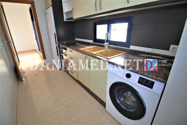Apartamento de 2 habitaciones en Dénia en venta con piscina garaje - 265.000 € (Ref: 8904924)