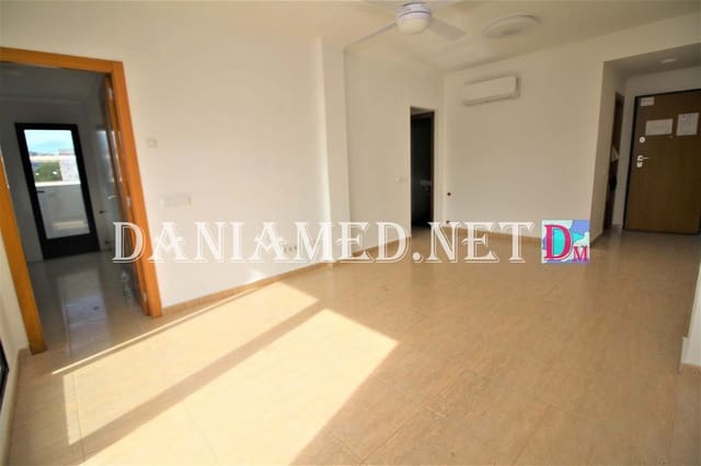 Apartamento de 2 habitaciones en Dénia en venta con piscina garaje - 265.000 € (Ref: 8904924)