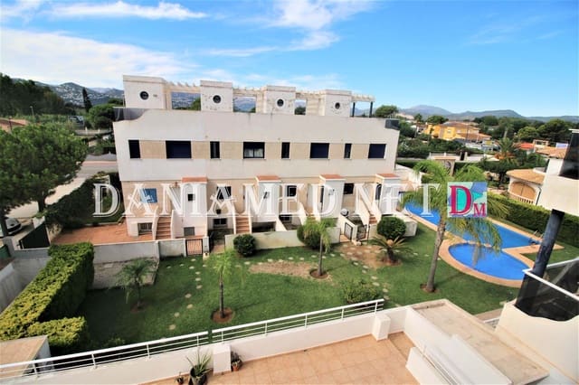 Apartamento de 2 habitaciones en Dénia en venta con piscina garaje - 265.000 € (Ref: 8904924)