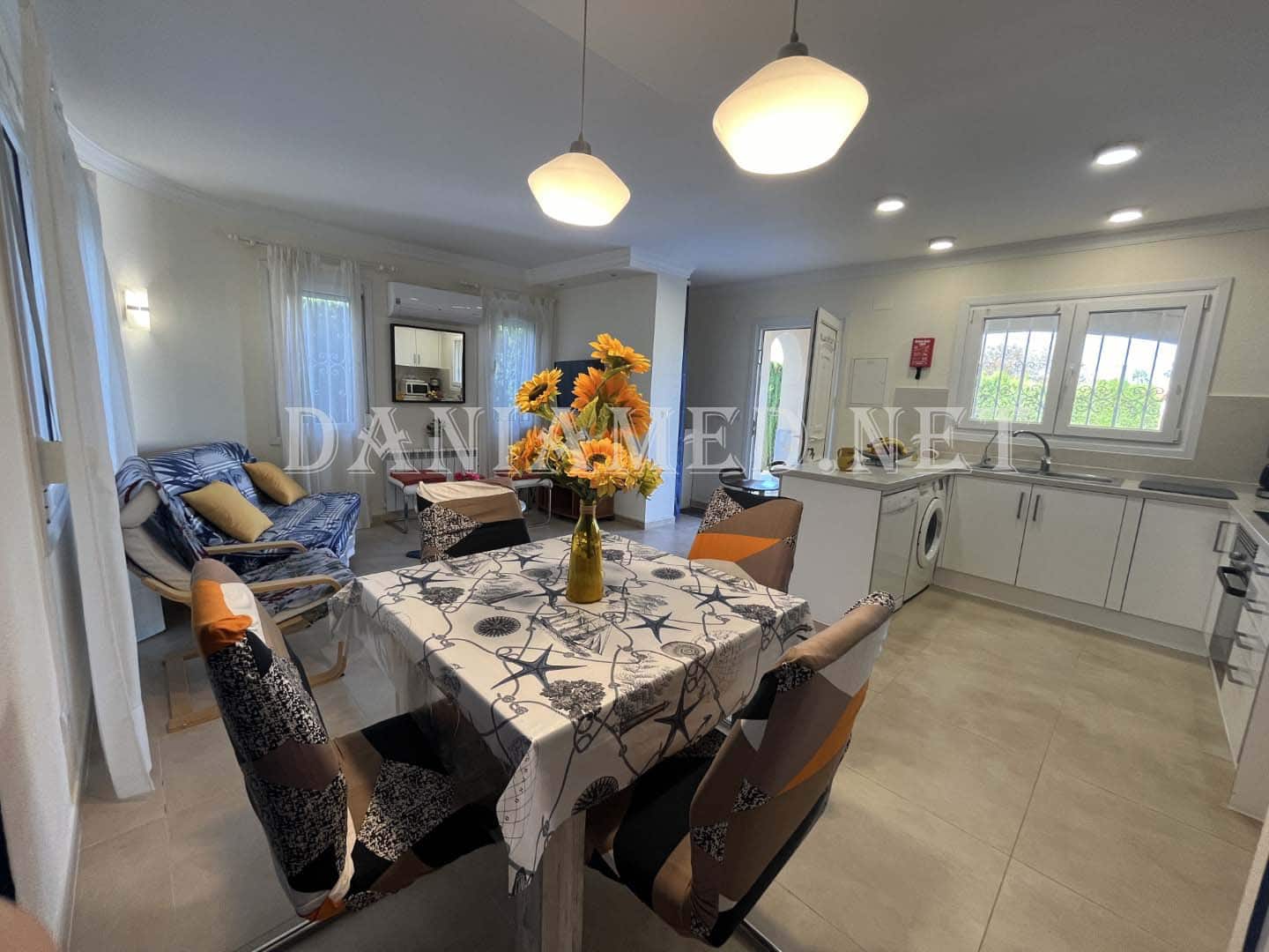 2 soveværelse Villa til salg i Oliva Nova med swimmingpool - € 339.000 (Ref: 9024879)