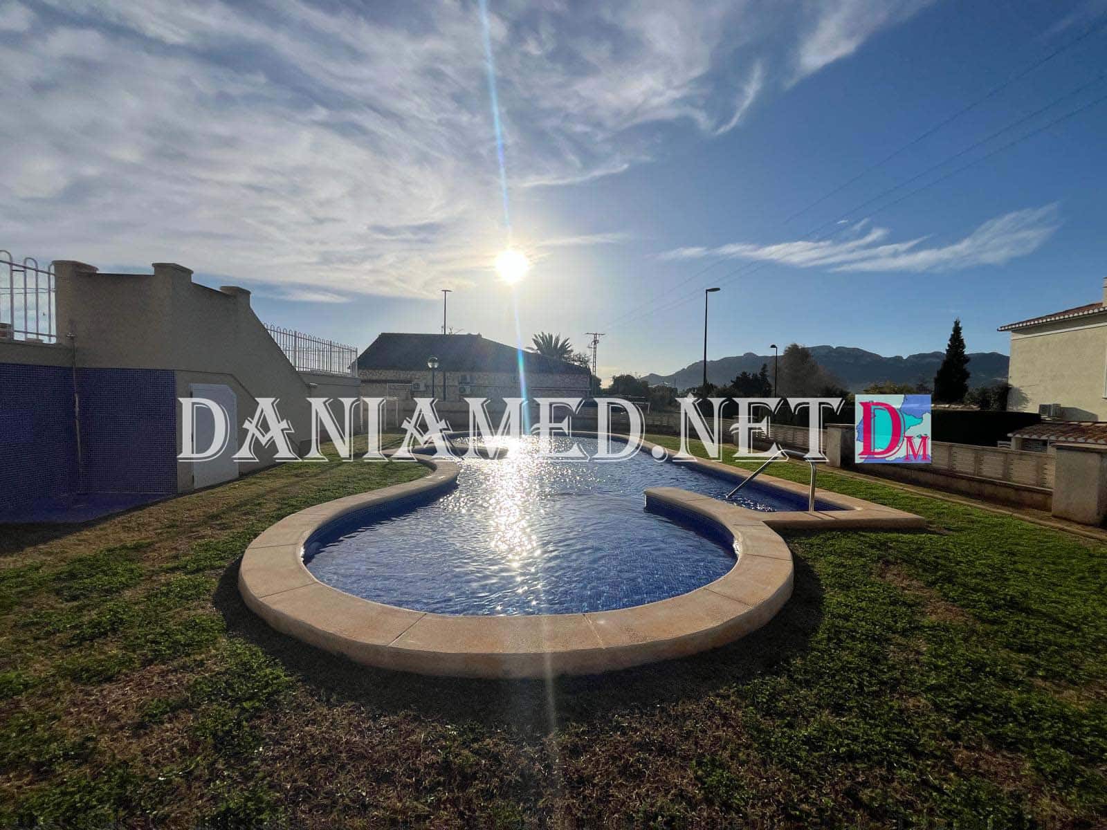 2 Zimmer Apartment zu verkaufen in Denia mit Pool Garage - 239.000 € (Ref: 9024883)