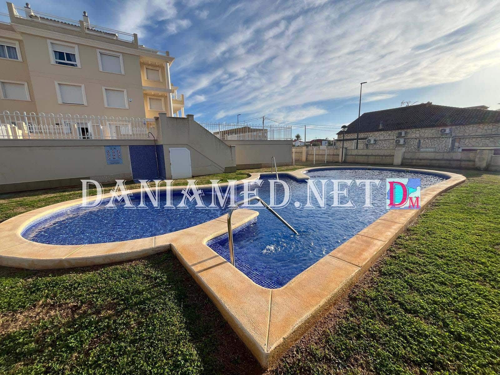 2 Zimmer Apartment zu verkaufen in Denia mit Pool Garage - 239.000 € (Ref: 9024883)