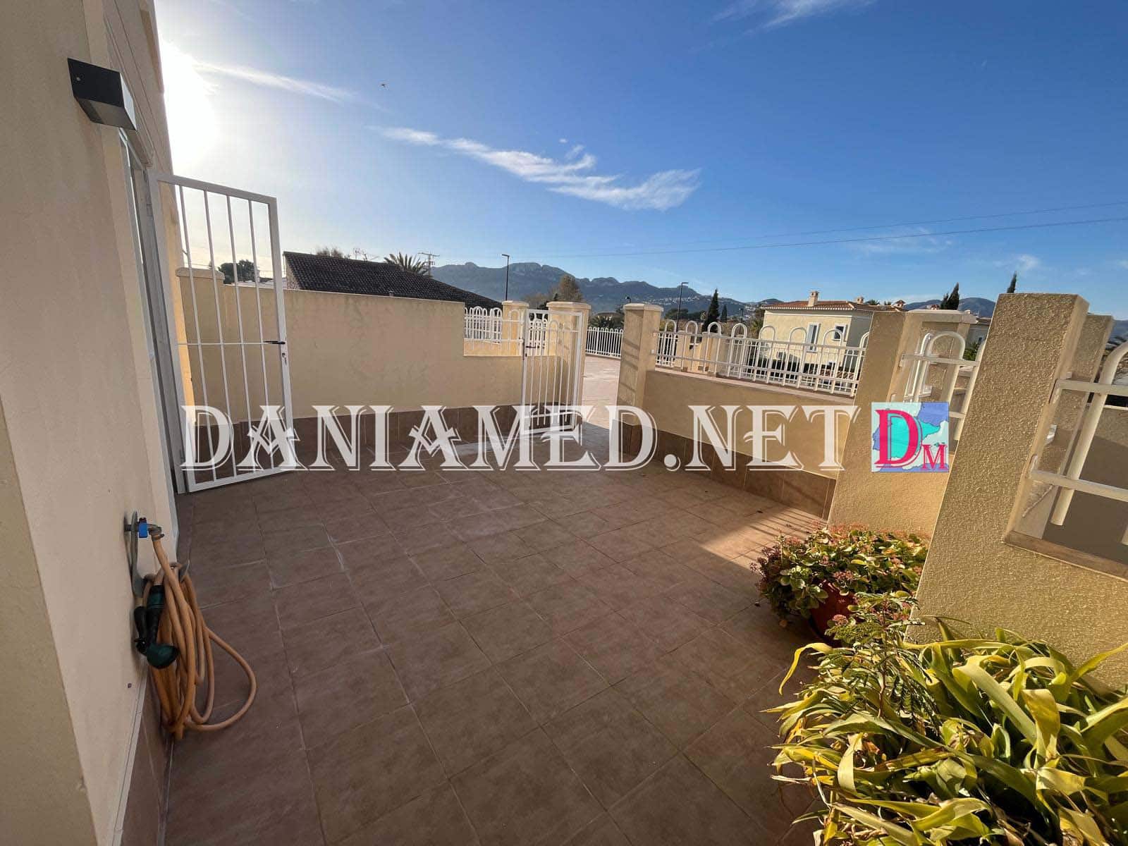 2 Zimmer Apartment zu verkaufen in Denia mit Pool Garage - 239.000 € (Ref: 9024883)