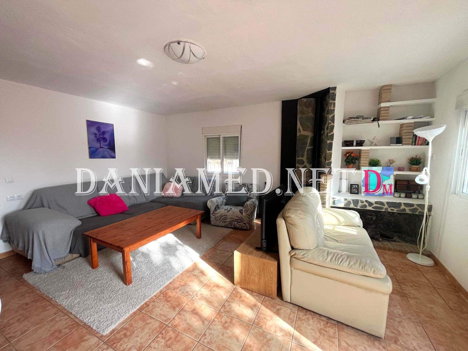 3 soverom Finca/Herregård til salgs i Oliva med garasje - € 175 000 (Ref: 9024885)