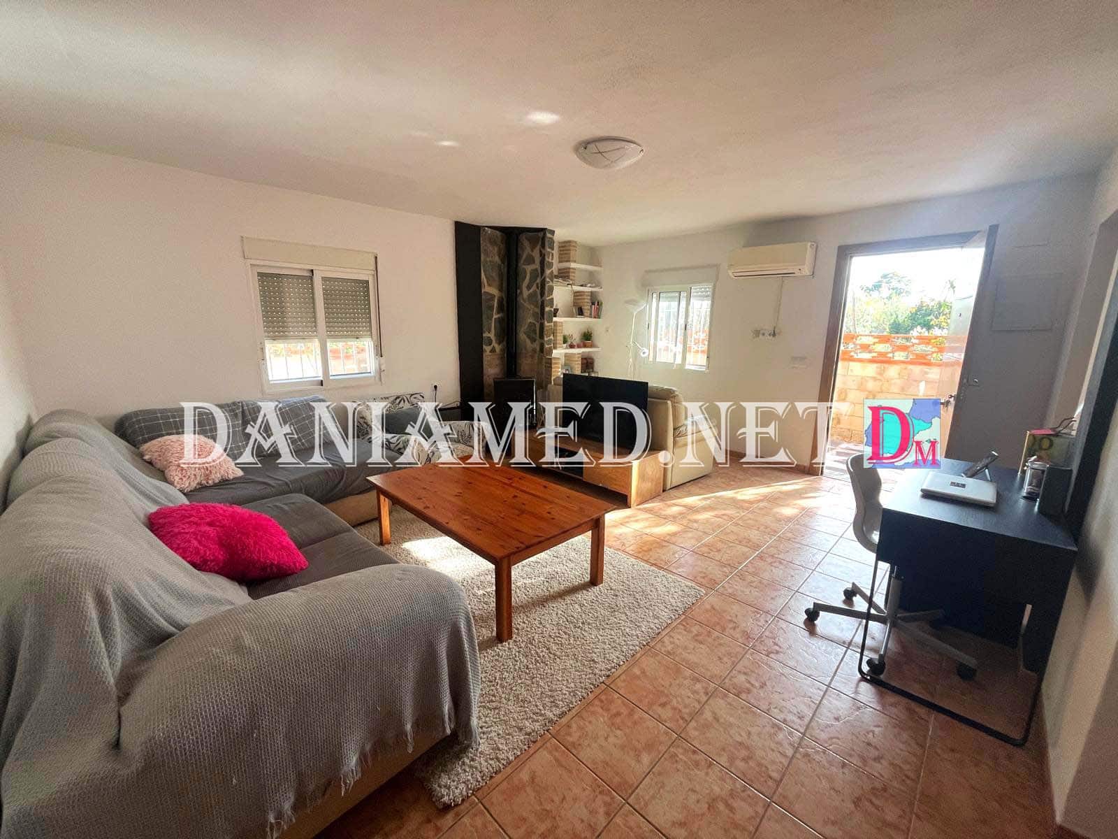 3 soverom Finca/Herregård til salgs i Oliva med garasje - € 175 000 (Ref: 9024885)