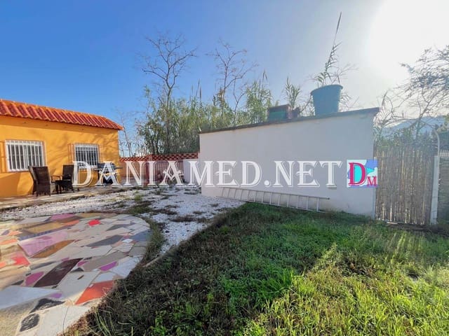 3 bedroom Finca/Country House for sale in Oliva with garage - € 175,000 (Ref: 9024885)