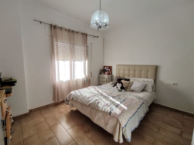 3 sovrum Lägenhet till salu i Centro Urbano, Dénia - 150 000 € (Ref: 9024886)