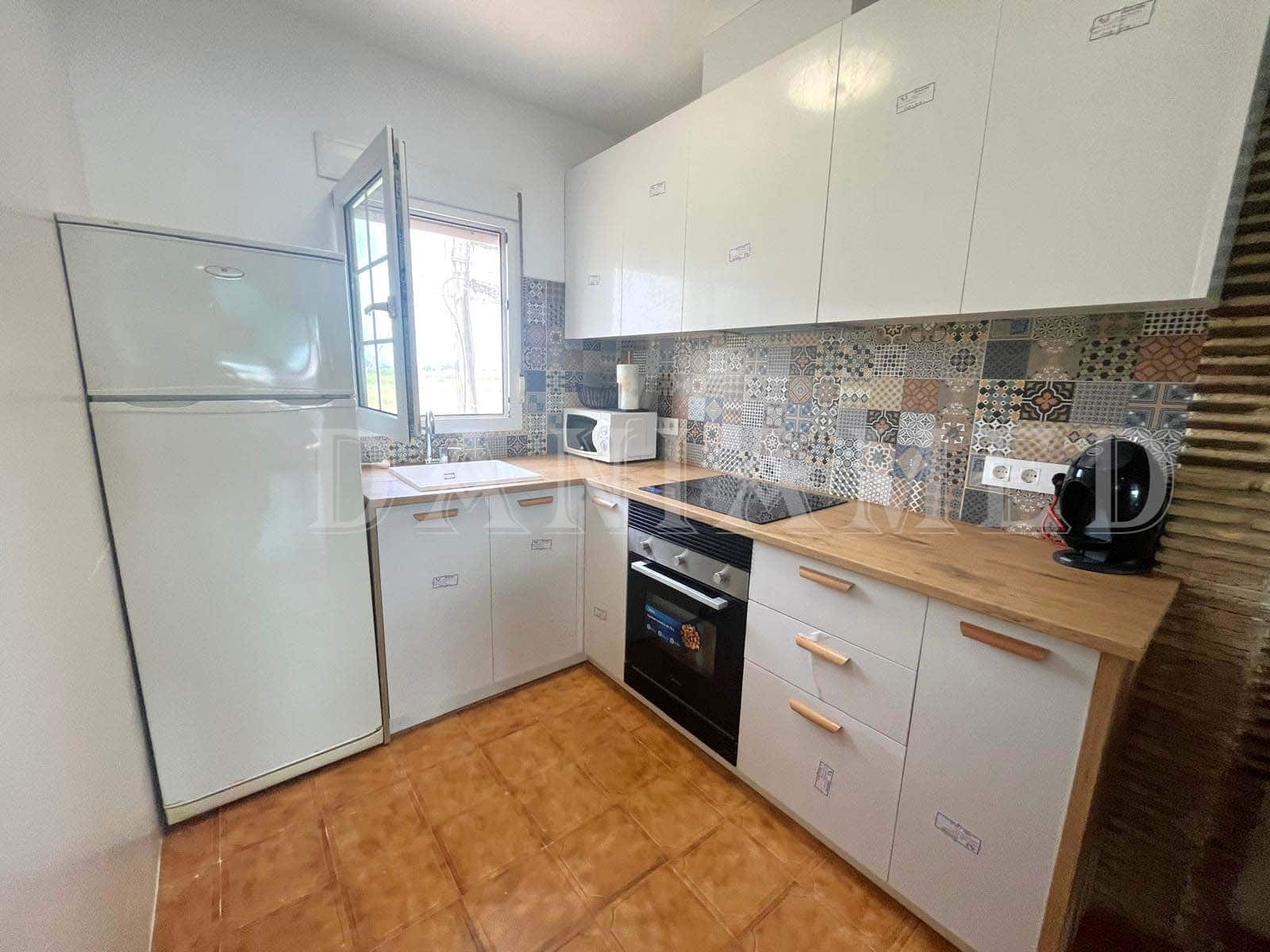 1 soverom Leilighet til salgs i Denia med svømmebasseng garasje - € 170 000 (Ref: 9059855)