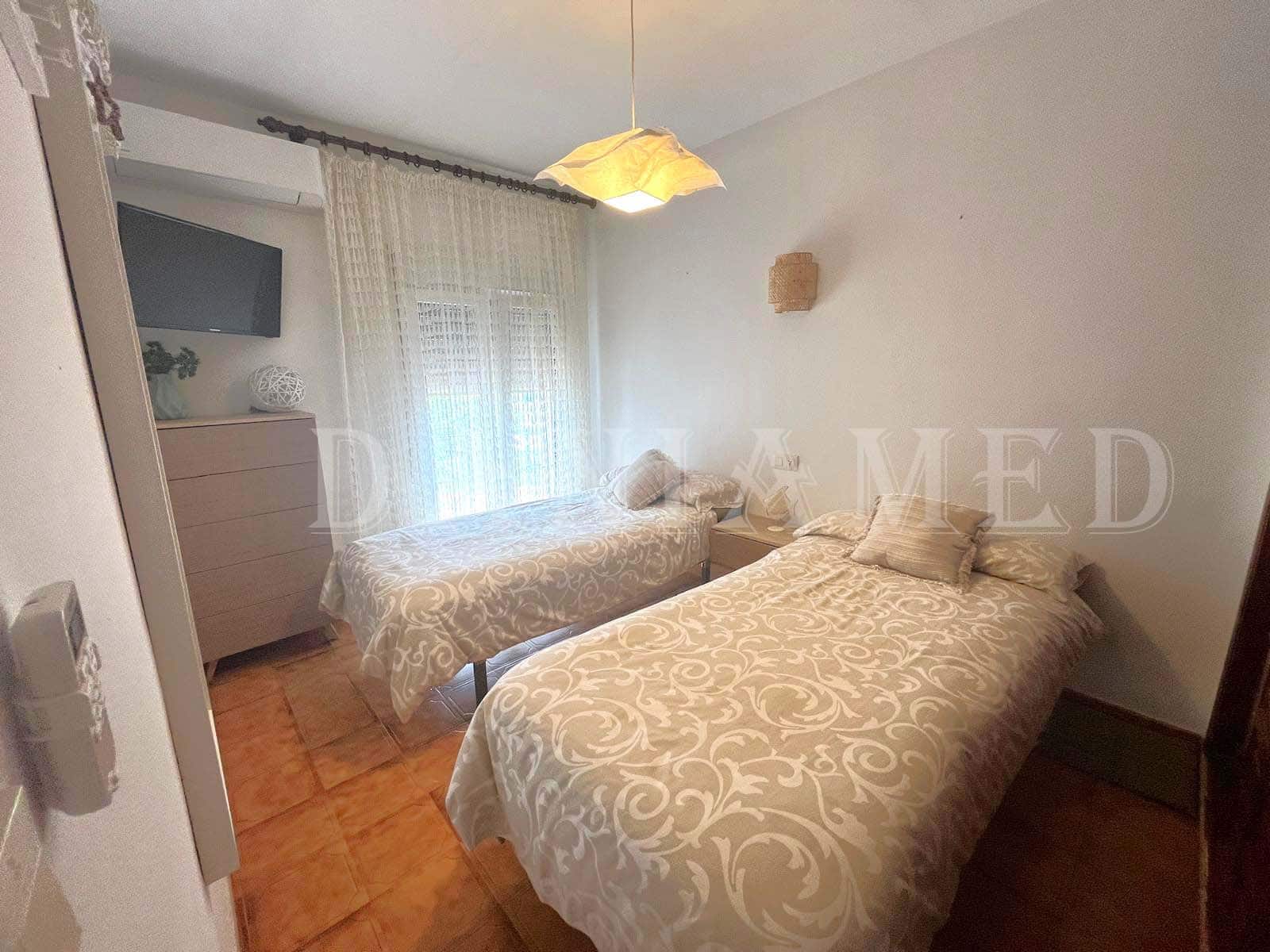 1 soverom Leilighet til salgs i Denia med svømmebasseng garasje - € 170 000 (Ref: 9059855)