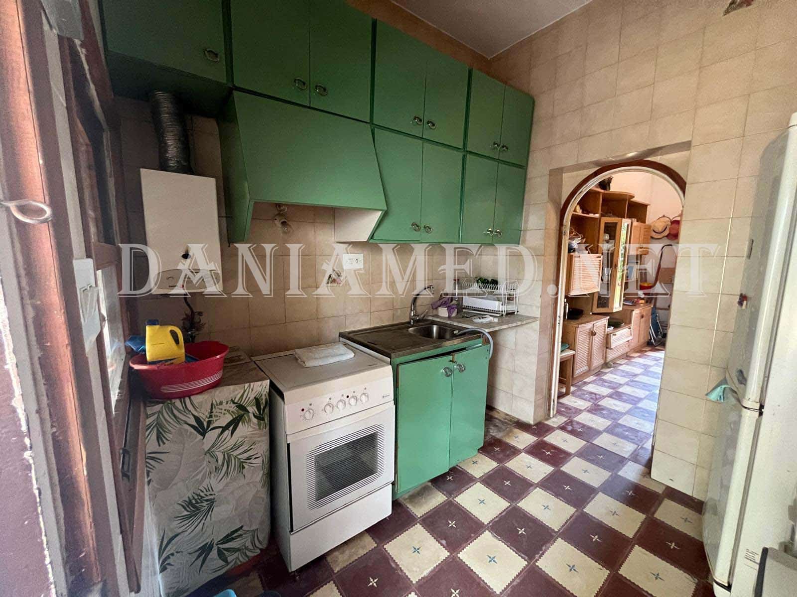 Chalet de 8 habitaciones en Dénia en venta con garaje - 590.000 € (Ref: 9131845)