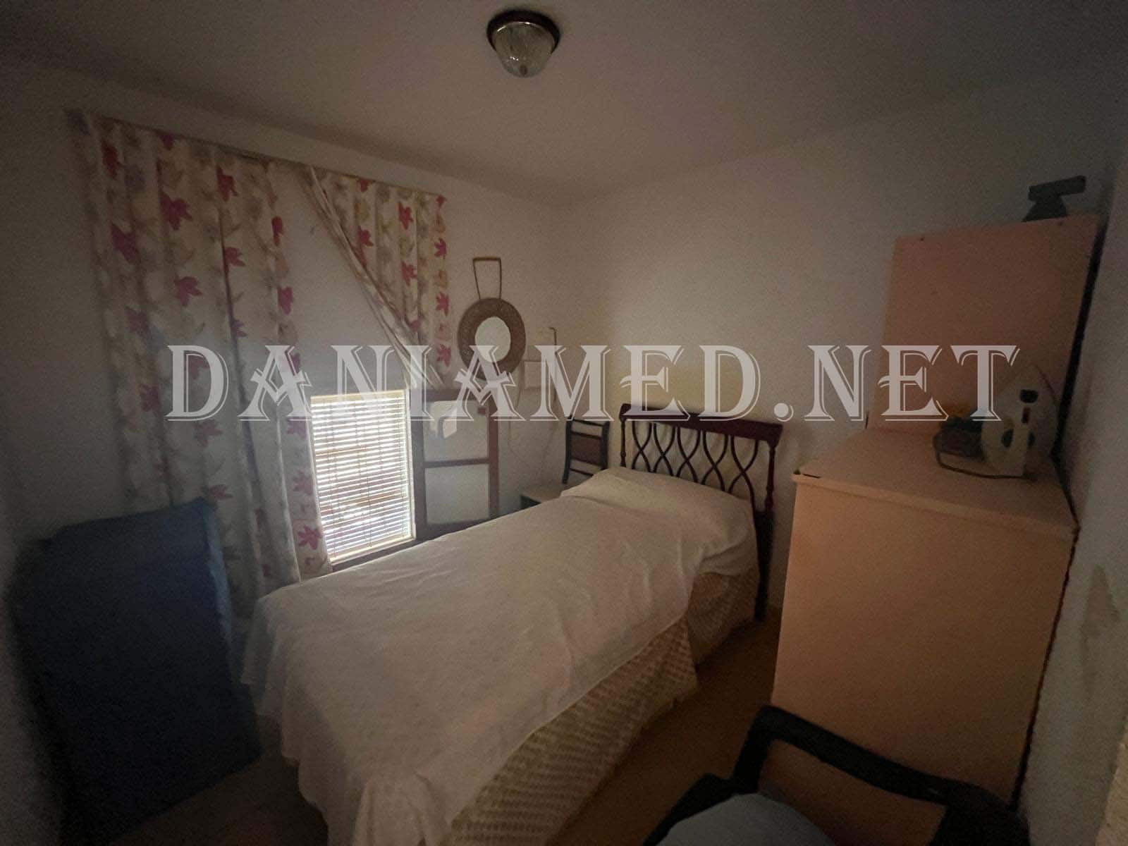 Chalet de 8 habitaciones en Dénia en venta con garaje - 590.000 € (Ref: 9131845)