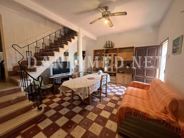 Chalet de 8 habitaciones en Dénia en venta con garaje - 590.000 € (Ref: 9131845)