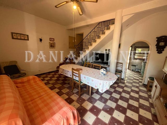 Chalet de 8 habitaciones en Dénia en venta con garaje - 590.000 € (Ref: 9131845)