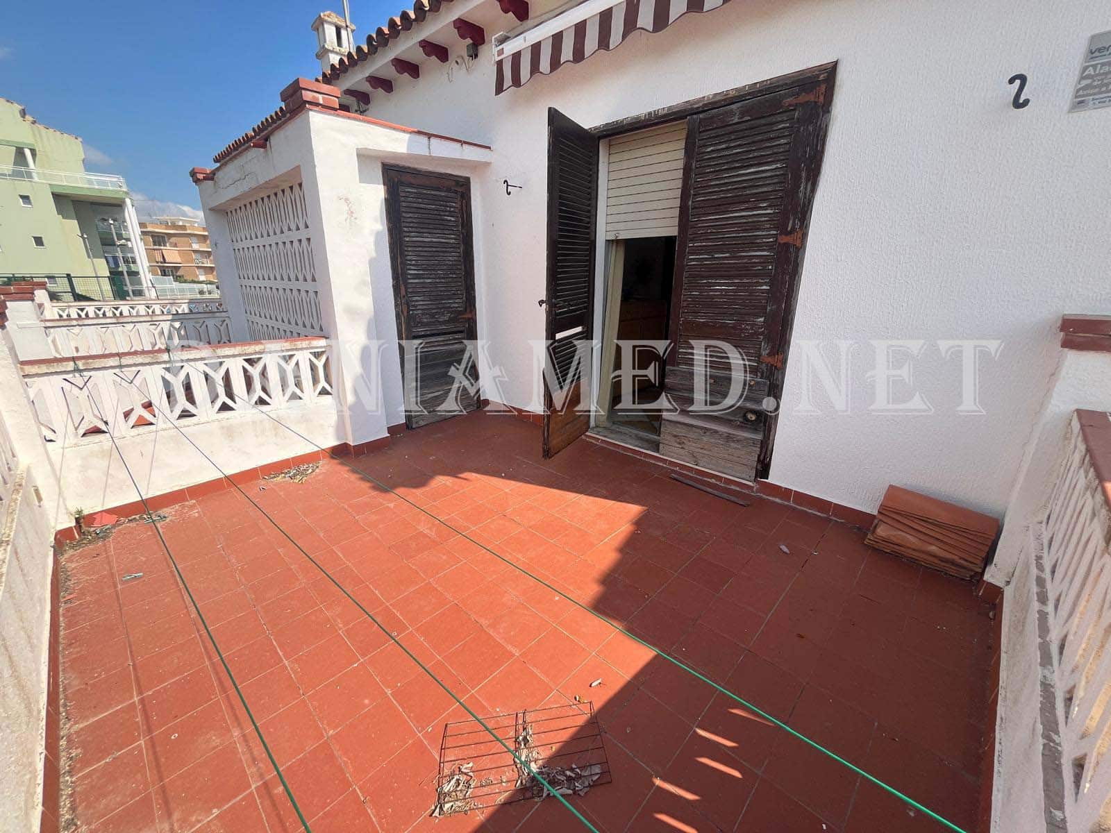 Chalet de 8 habitaciones en Dénia en venta con garaje - 590.000 € (Ref: 9131845)