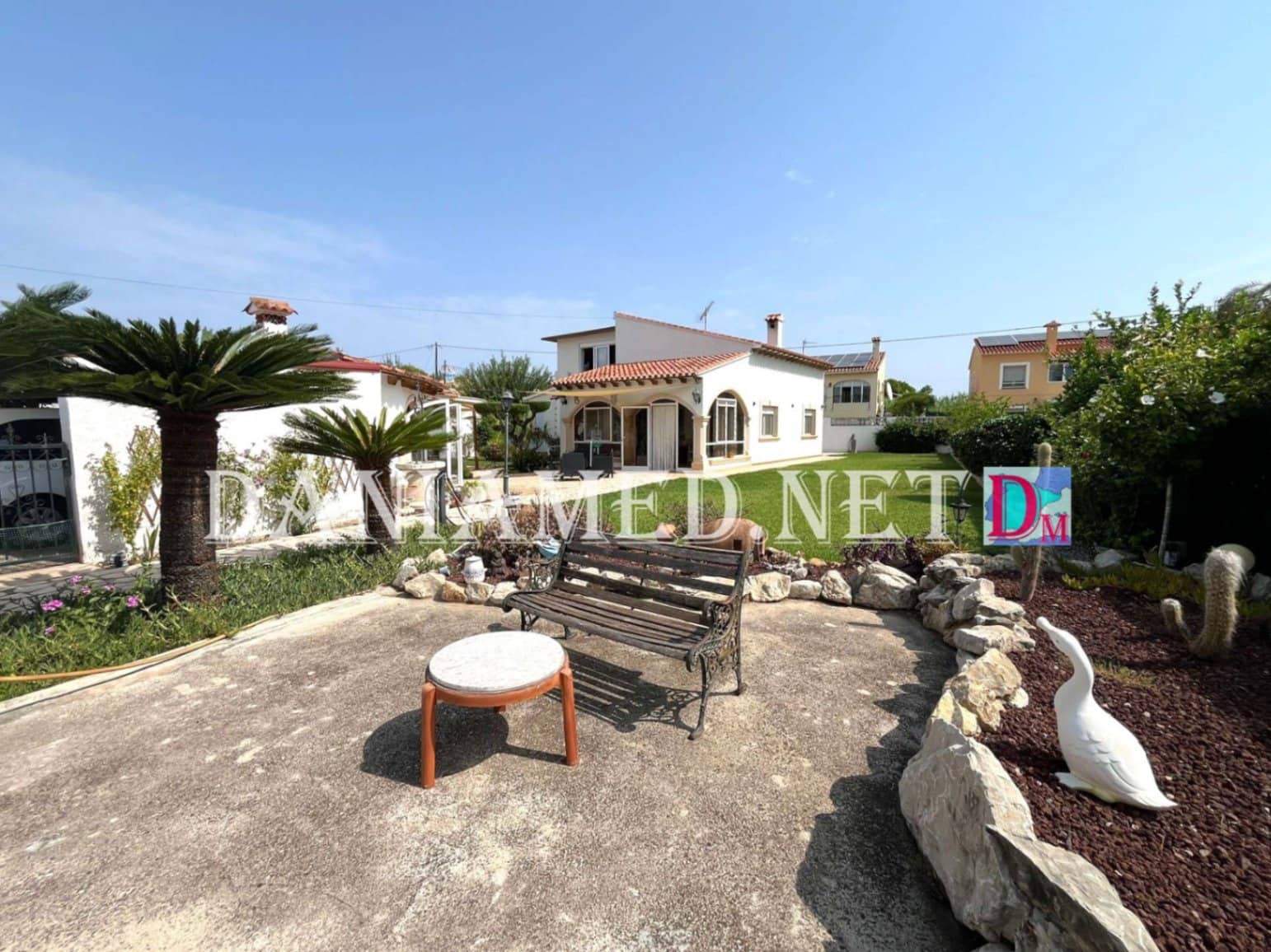 Chalet de 3 habitaciones en Dénia en venta con garaje - 441.000 € (Ref: 9196704)