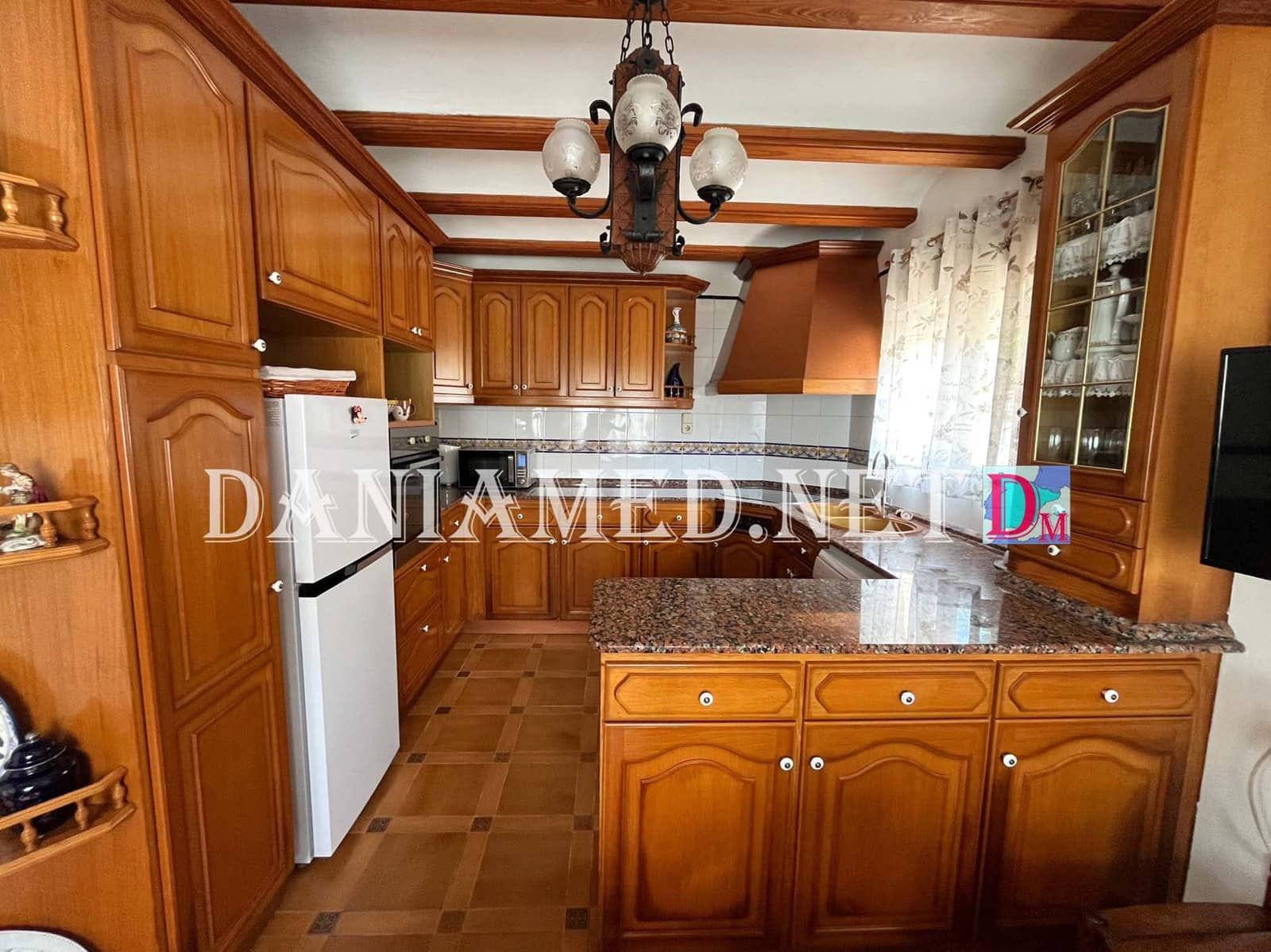 Chalet de 3 habitaciones en Dénia en venta con garaje - 441.000 € (Ref: 9196704)