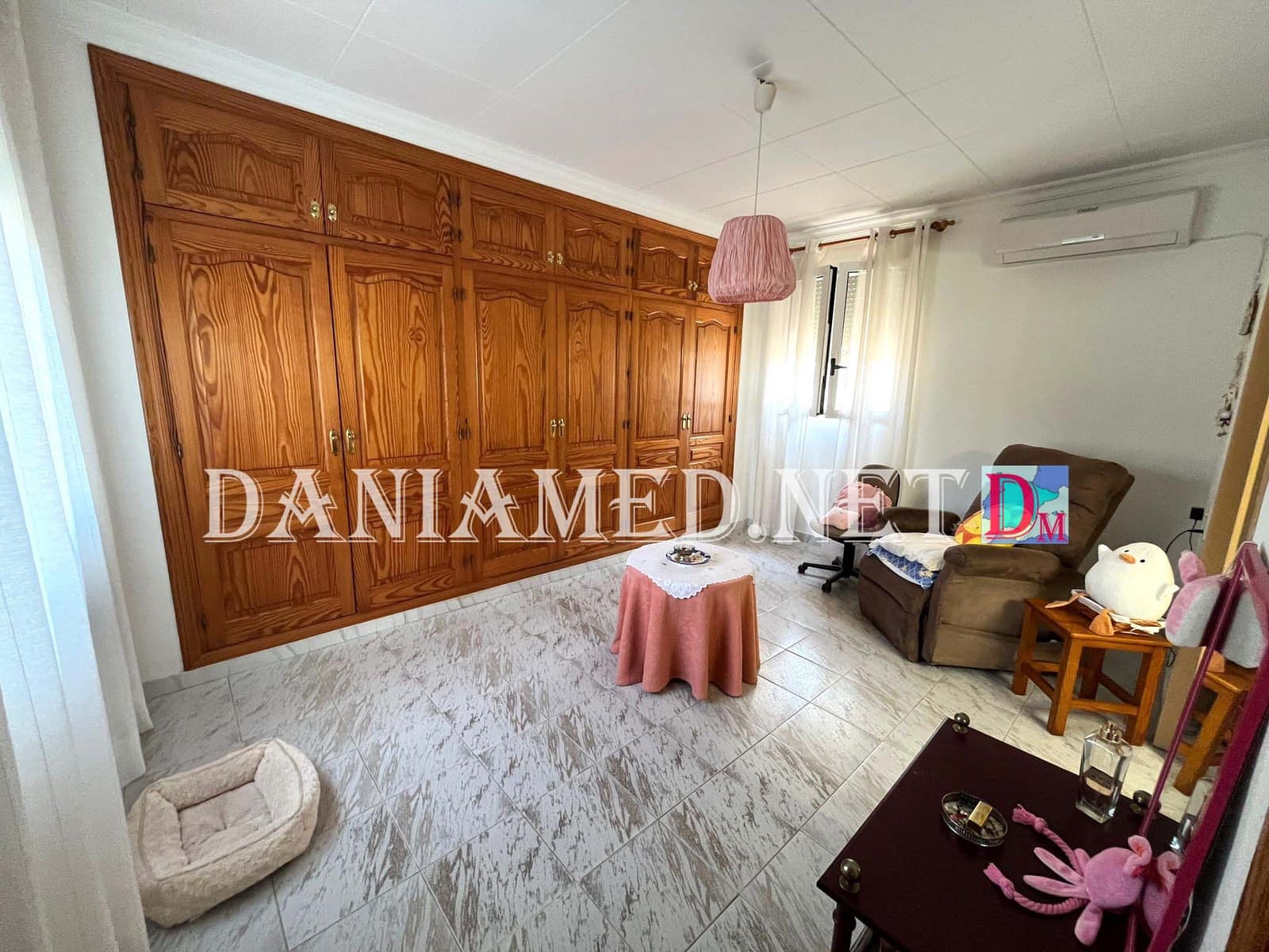 Chalet de 3 habitaciones en Dénia en venta con garaje - 441.000 € (Ref: 9196704)