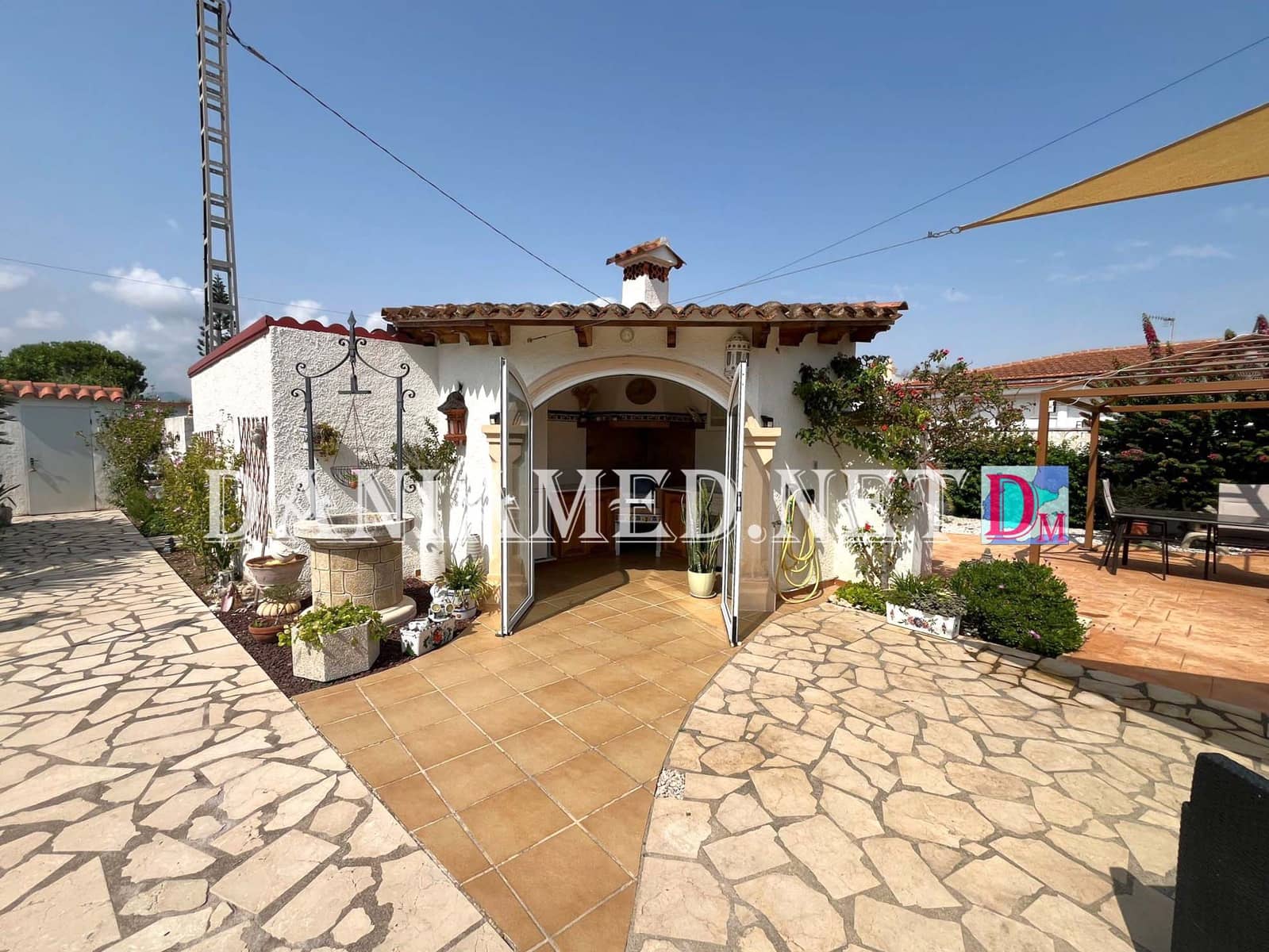 Chalet de 3 habitaciones en Dénia en venta con garaje - 441.000 € (Ref: 9196704)