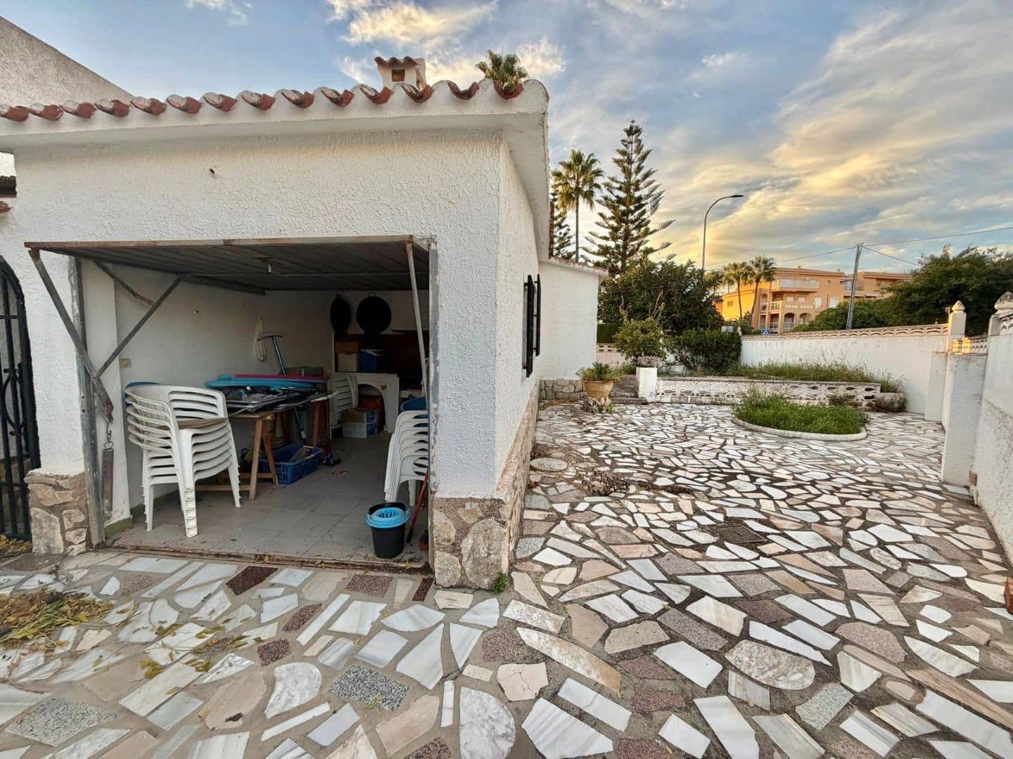 3 sypialnia Willa na sprzedaż w Denia z garażem - 339 000 € (Ref: 9340328)