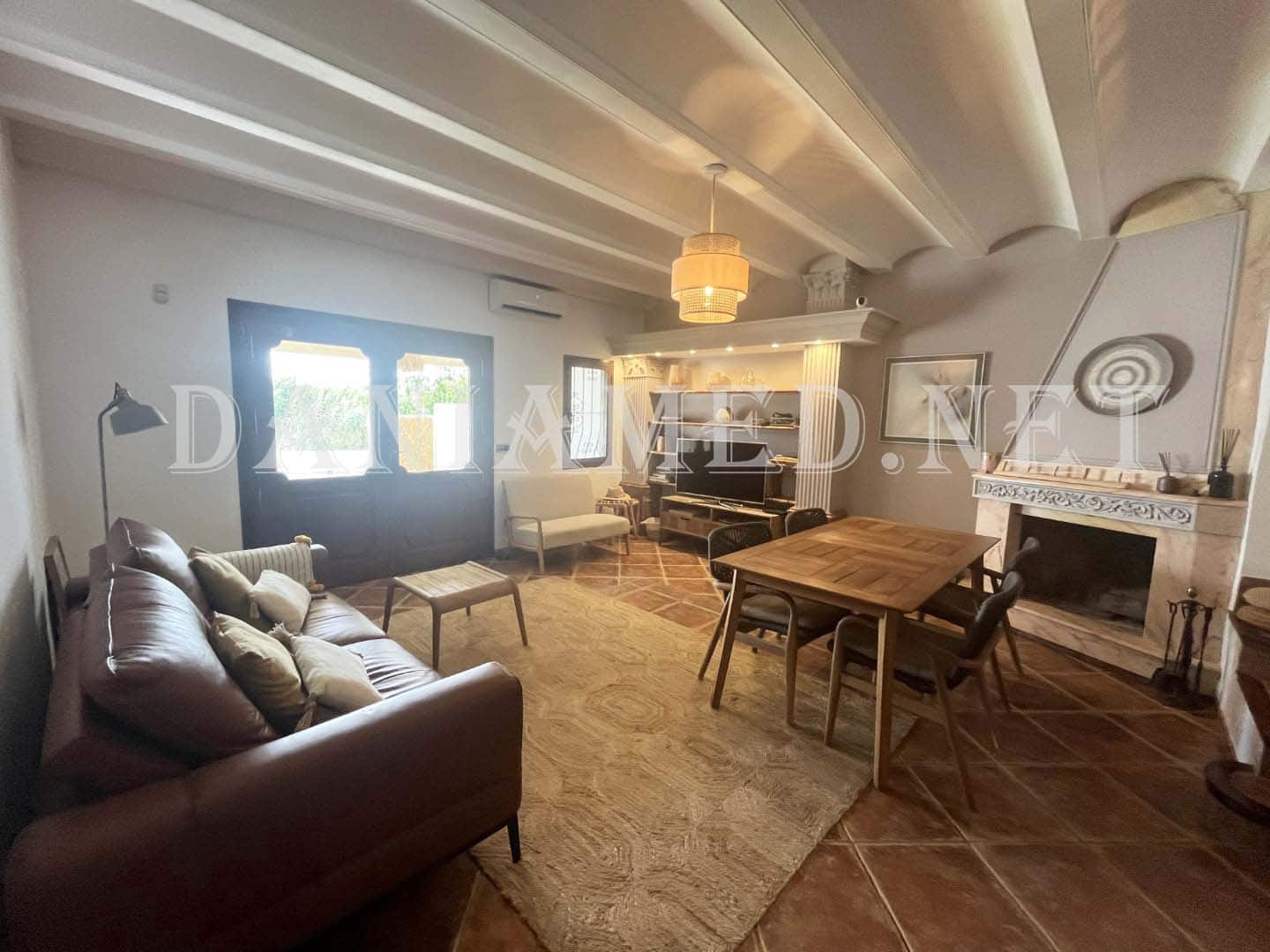 3 slaapkamer Rijtjeshuis te koop in Denia met garage - € 369.000 (Ref: 9340332)