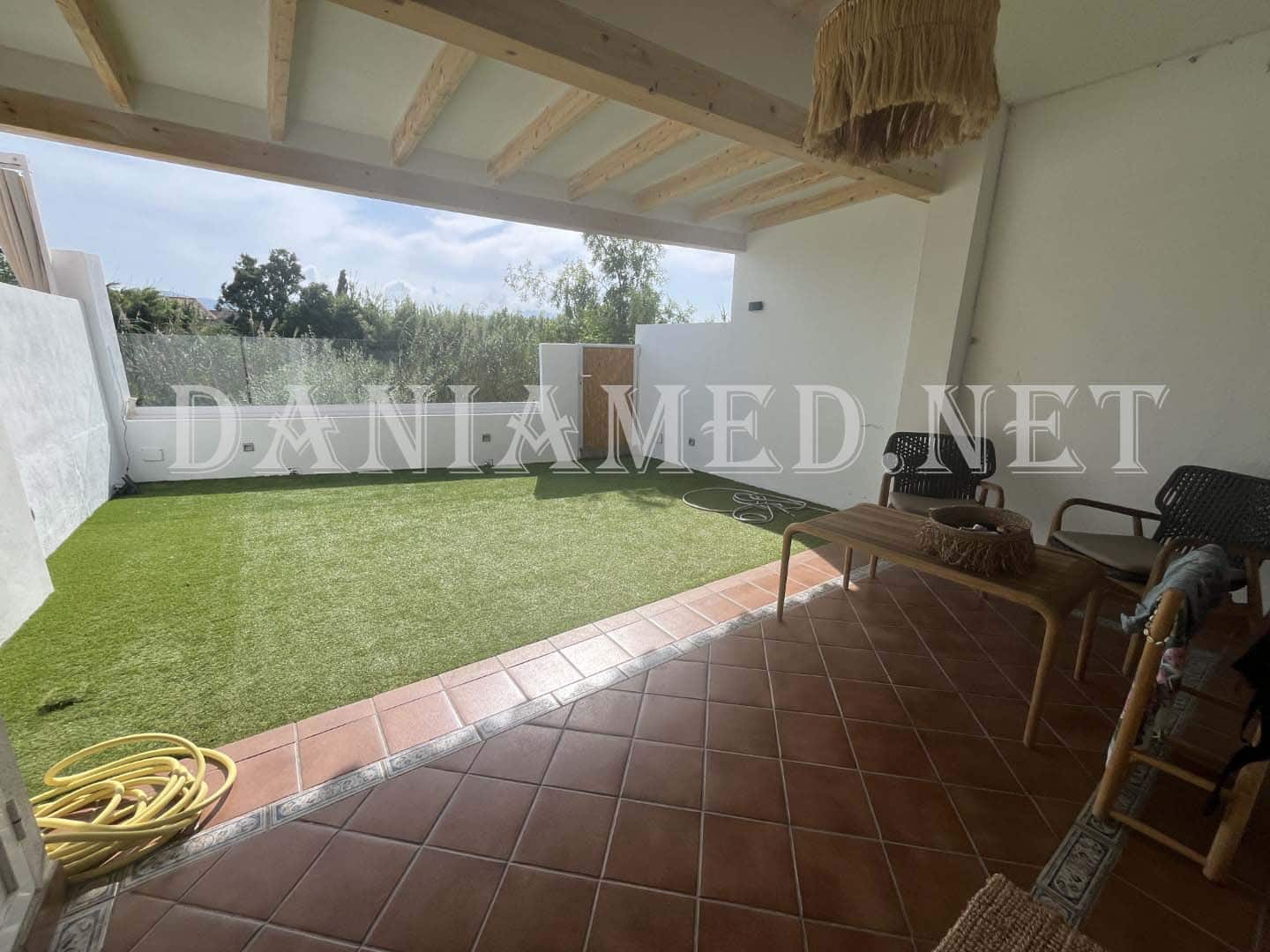 3 slaapkamer Rijtjeshuis te koop in Denia met garage - € 369.000 (Ref: 9340332)