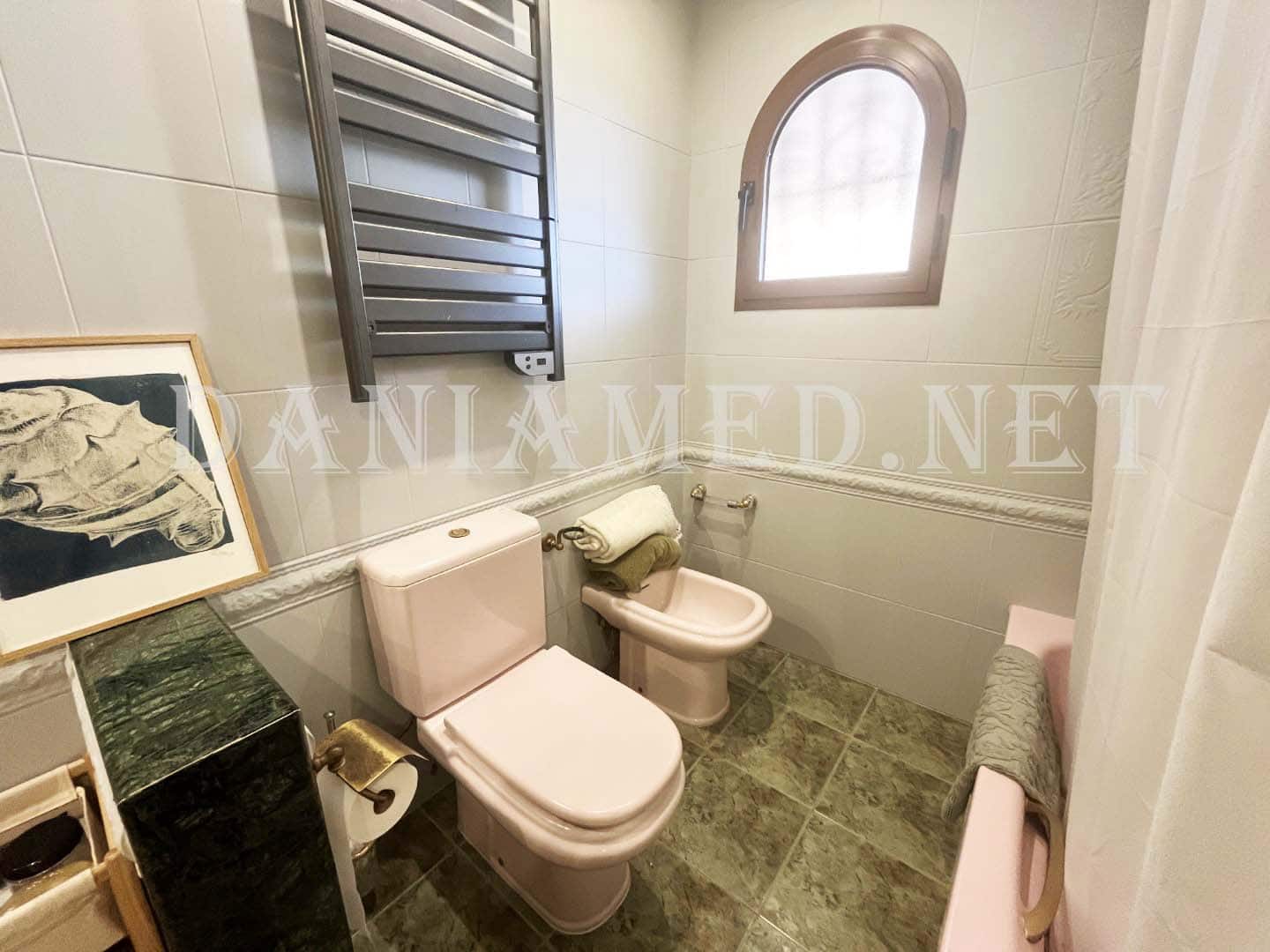 3 slaapkamer Rijtjeshuis te koop in Denia met garage - € 369.000 (Ref: 9340332)