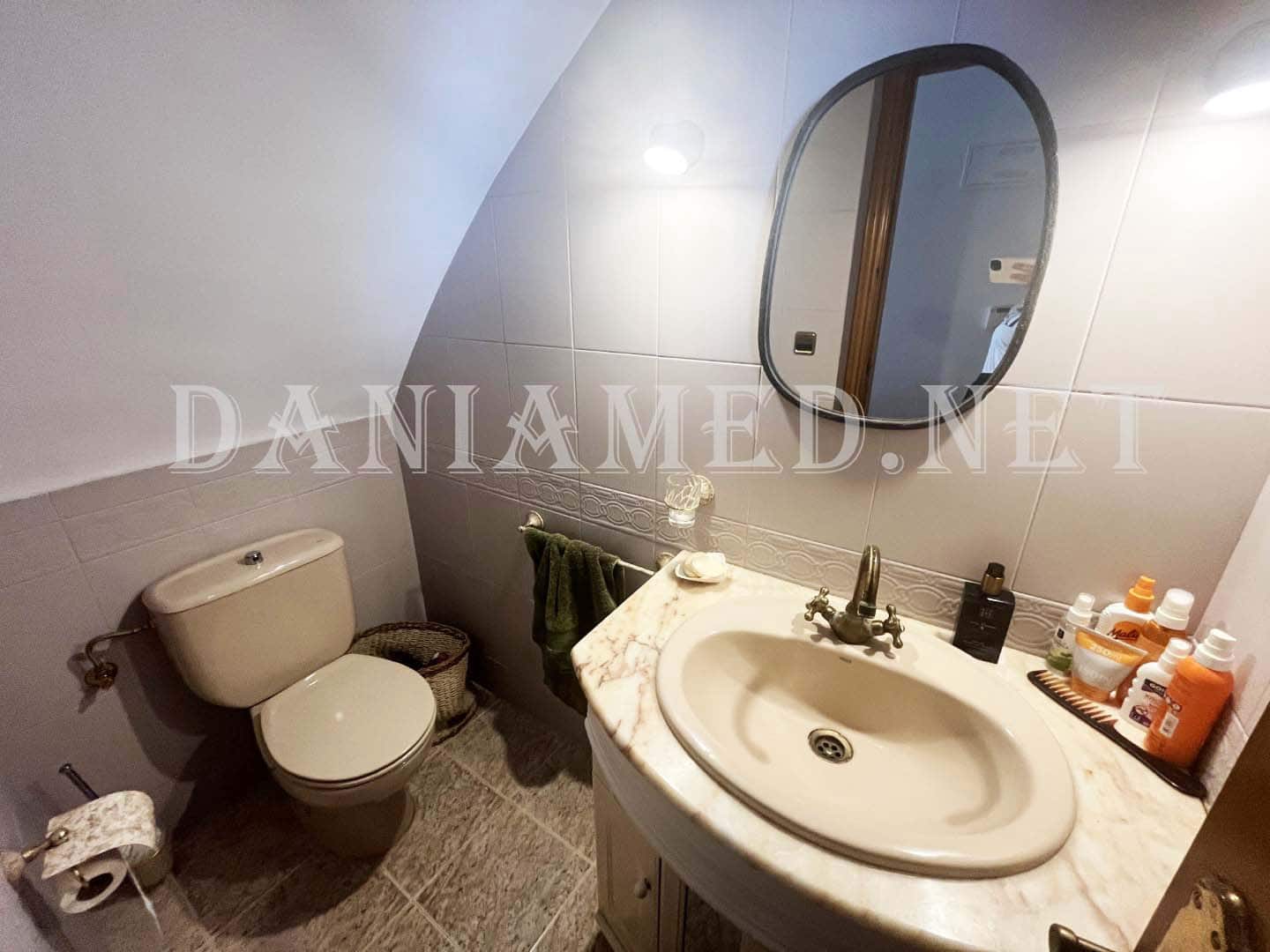 3 slaapkamer Rijtjeshuis te koop in Denia met garage - € 369.000 (Ref: 9340332)