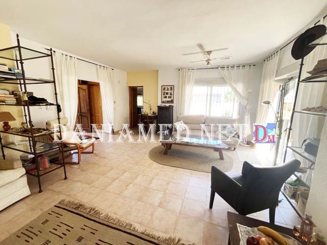 4 sovrum Villa till salu i Las Marinas / Les Marines, Dénia med pool garage - 850 000 € (Ref: 9340333)