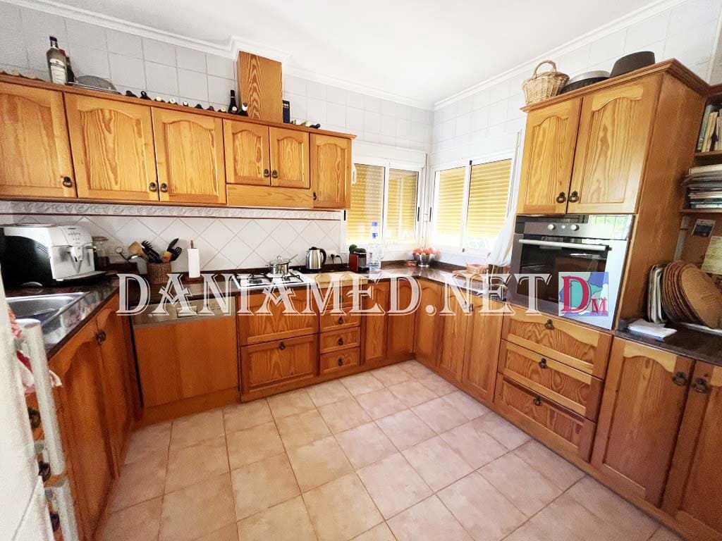 4 makuuhuone Huvila myytävänä paikassa Denia mukana uima-altaan 
autotalli - 850 000 € (Ref: 9340333)