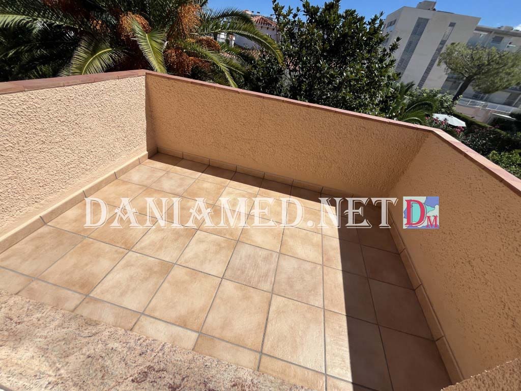 4 makuuhuone Huvila myytävänä paikassa Denia mukana uima-altaan 
autotalli - 850 000 € (Ref: 9340333)