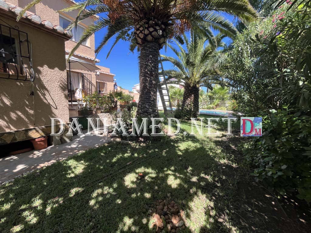 4 makuuhuone Huvila myytävänä paikassa Denia mukana uima-altaan 
autotalli - 850 000 € (Ref: 9340333)