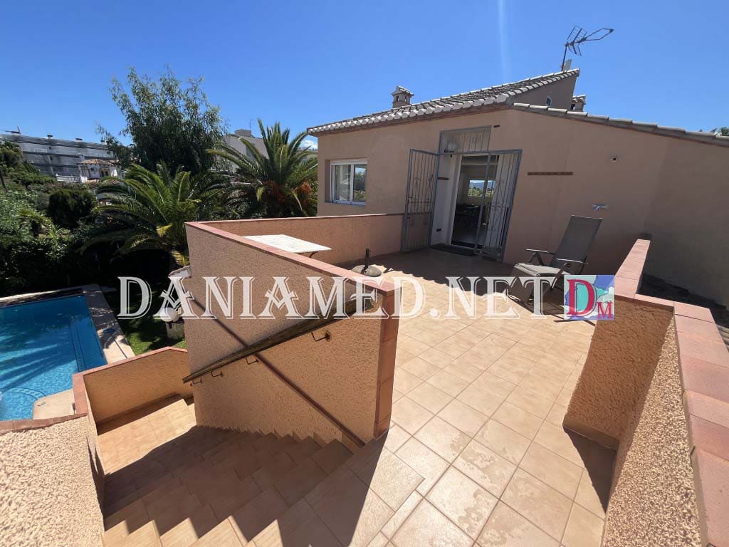 4 makuuhuone Huvila myytävänä paikassa Denia mukana uima-altaan 
autotalli - 850 000 € (Ref: 9340333)