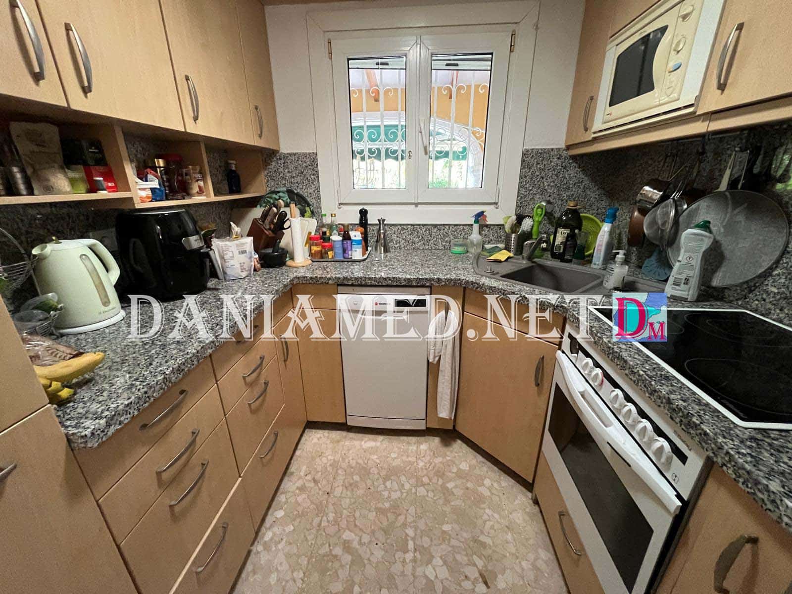 3 Zimmer Villa zu verkaufen in Denia mit Garage - 450.000 € (Ref: 9449309)