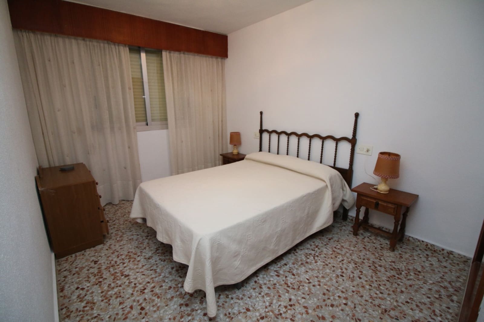 Apartamento de 2 habitaciones en Dénia en venta con piscina garaje - 269.000 € (Ref: 9449312)